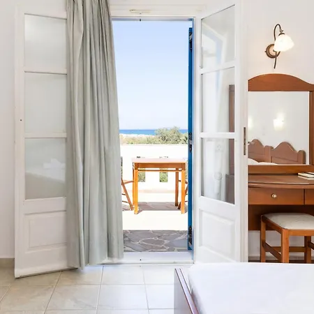 Apartment Edem Studios & Naxos City