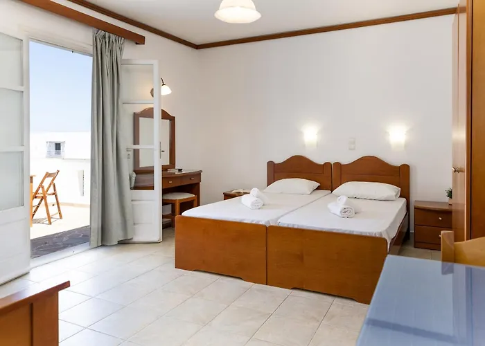 Edem Studios & Apartment *